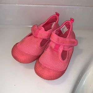 Cat & Jack Water Shoes